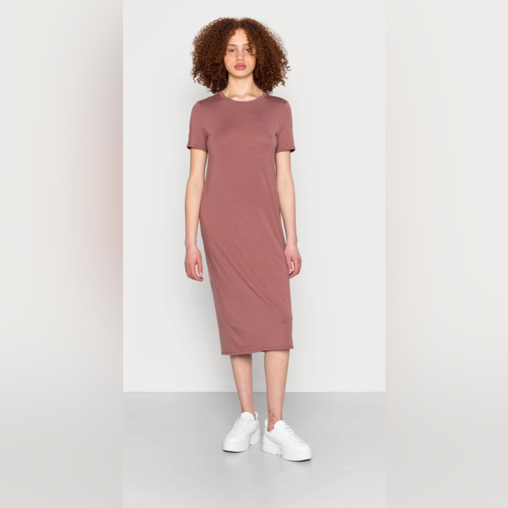 Comfy+Cute Midi Dress- Lyocell + Elastane